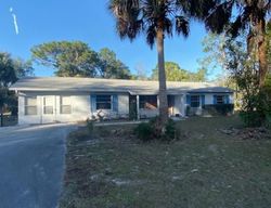 W Longfellow St, Homosassa - FL