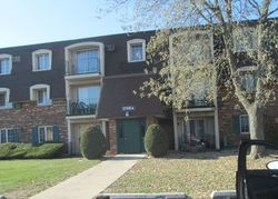 Amherst Ct Apt 301, Country Club Hills - IL