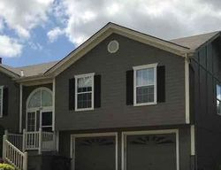 Magnolia Dr, Greenwood - MO