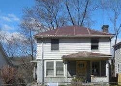 Heath Pl, Hastings On Hudson - NY