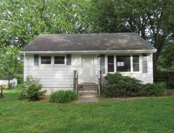 Village Dr, Elizabethtown - KY