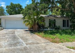 Rollingwood Dr, Port Richey - FL