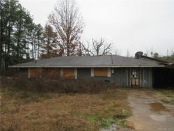 Douglas Davis Rd, Heflin - LA