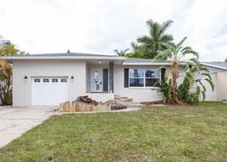 Maxwell Pl, Indian Rocks Beach - FL