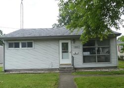 Hawley St, Taylorville - IL