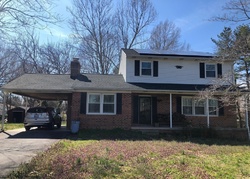 Crown Dr, Dunkirk - MD