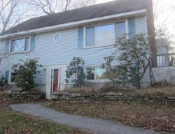 Hillcrest Dr, Amston - CT