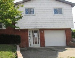 Lorraine Dr, Weirton - WV