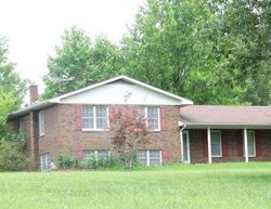 Day Dr, Saint Clair - MO