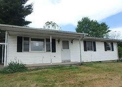 S Artizan St, Williamsport - MD