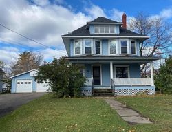 Pleasant St, Caribou - ME