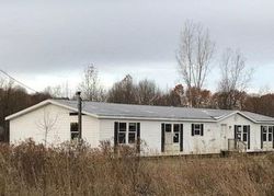 Mar Ln, Clarksville - MI