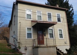 Cherry St, Cressona - PA