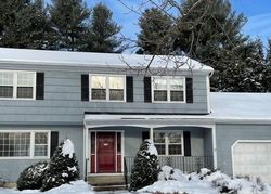 Canterbury Ln, Fairfield - CT