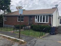 Russell Pl, Everett - MA