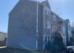 Middlesex St Apt 16, Lowell - MA