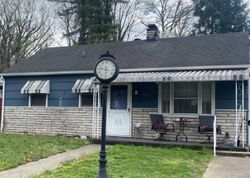 Mcveigh Ave, Huntington - WV