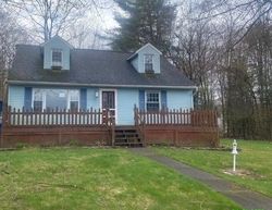 Abbey Ln, Harveys Lake - PA