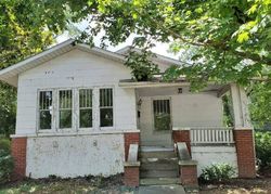 E 5th St, Centralia - IL