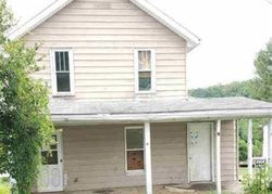 Howard St, Shinnston - WV