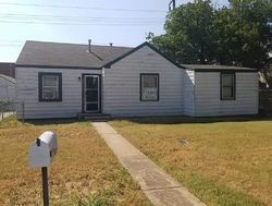 Ne Arlington Dr, Lawton - OK