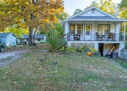 Caulfield Ave, Camdenton - MO