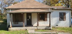 Gravel St, Cassville - MO