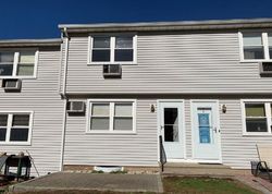 New Haven Rd Apt 5h, Naugatuck - CT