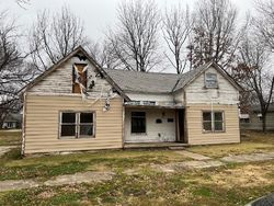 E 3rd St, Cherryvale - KS