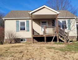 Walker Rd, Troy - MO