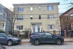 Auburn St # B, Cambridge - MA