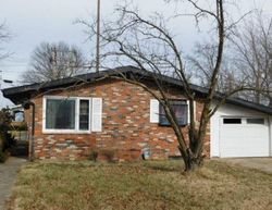 Poplar Dr, Highland - IL