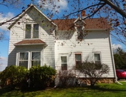 N Crest St, Hortonville - WI
