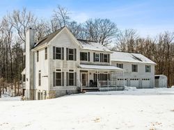 N Cross Rd, Staatsburg - NY