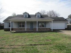 Shannon Ln, Atoka - TN