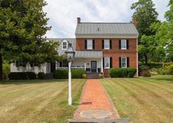 Headquarters Ln, Crozet - VA