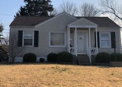 Saint Francis Ln, Saint Ann - MO