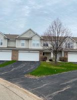 Wakefield Ln Unit 11, Huntley - IL