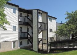 Westwinds Dr Apt 6, Iowa City - IA