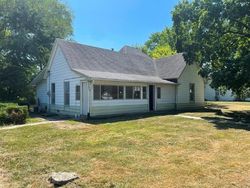 Elm Ave, New Bloomfield - MO