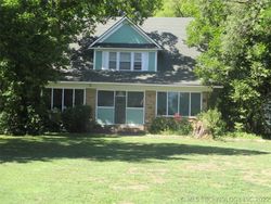 S Mcquarrie Ave, Wagoner - OK