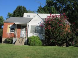 Saint Xavier Ln, Saint Ann - MO