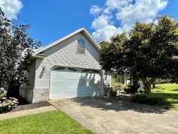Woodview Dr, Somerset - KY