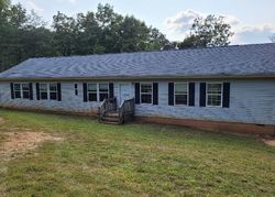 Woodview Ct, Huddleston - VA