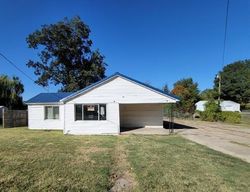 Willoughby St, Kennett - MO