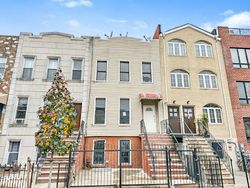 Cornelia St, Brooklyn - NY