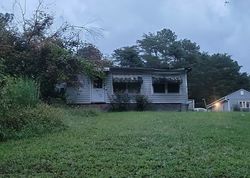 Coan Dr, Heathsville - VA