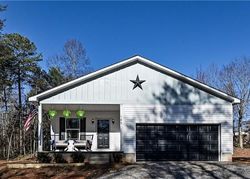 Ashford Dr, Olin - NC