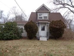 Gill St, Avon - MA