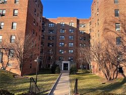 E Lincoln Ave Apt 417, Mount Vernon - NY